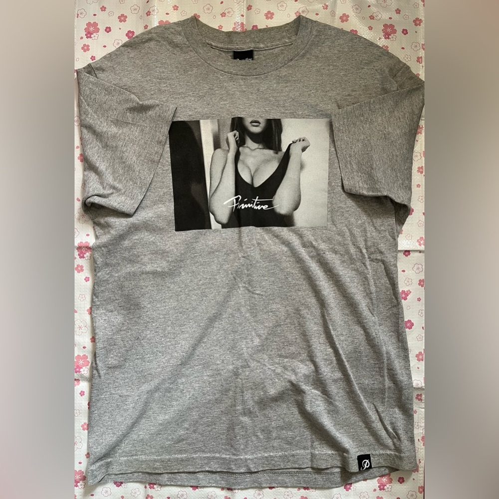 Vintage Primitive Gray Graphic Logo Mens Short Sleeve T-Shirt Size L